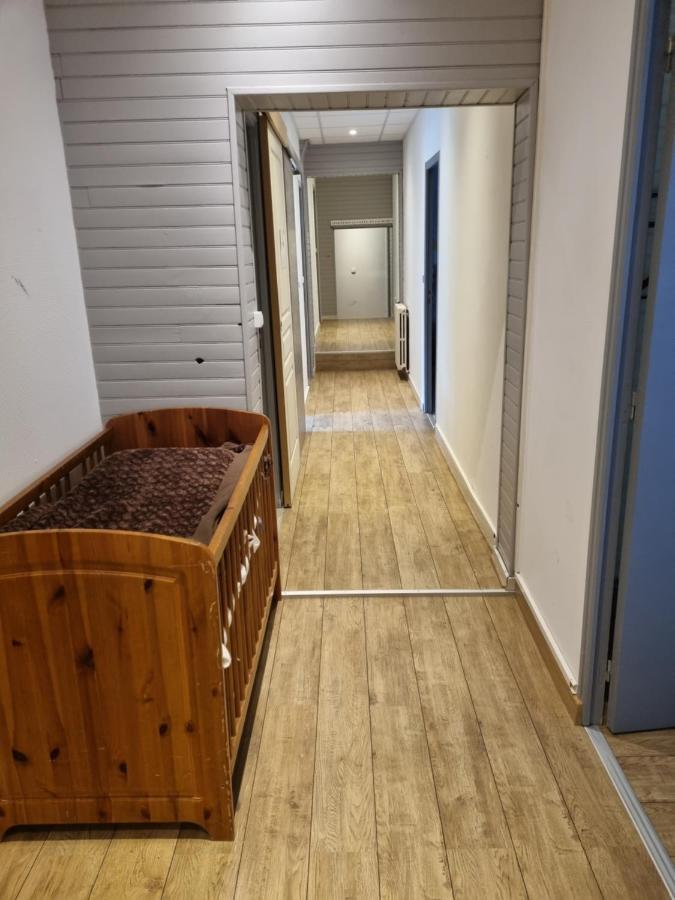 Chambres Individuelles Avec Cuisine Commune Tilloloy 外观 照片